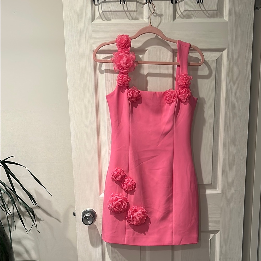 Chic Pink Floral Dress